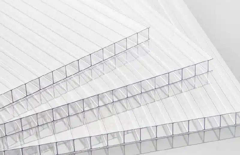 How to choose best polycarbonate panels for your greenhouse