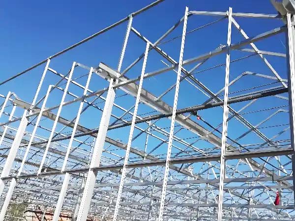 Gutter Thickness is Important for Multi Span Greenhouse